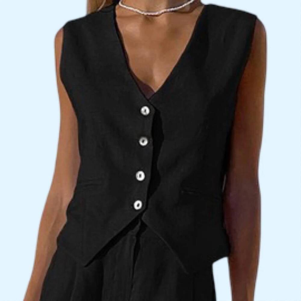 NEW CORE IN FASHION beckett sleeveless button vest and shorts set in black